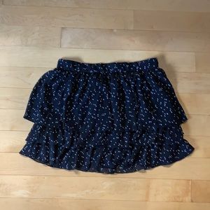 Zara black and white polka dot skirt, ruffled.